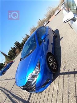 نيسان فيرسا